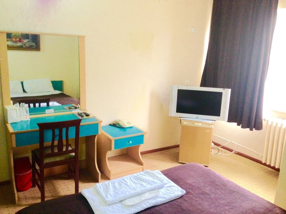 Elite Hotel City Center Saray Bed And Breakfast Экстерьер фото